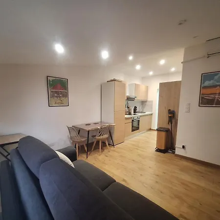 New! Charming Modern In * Перпиньан